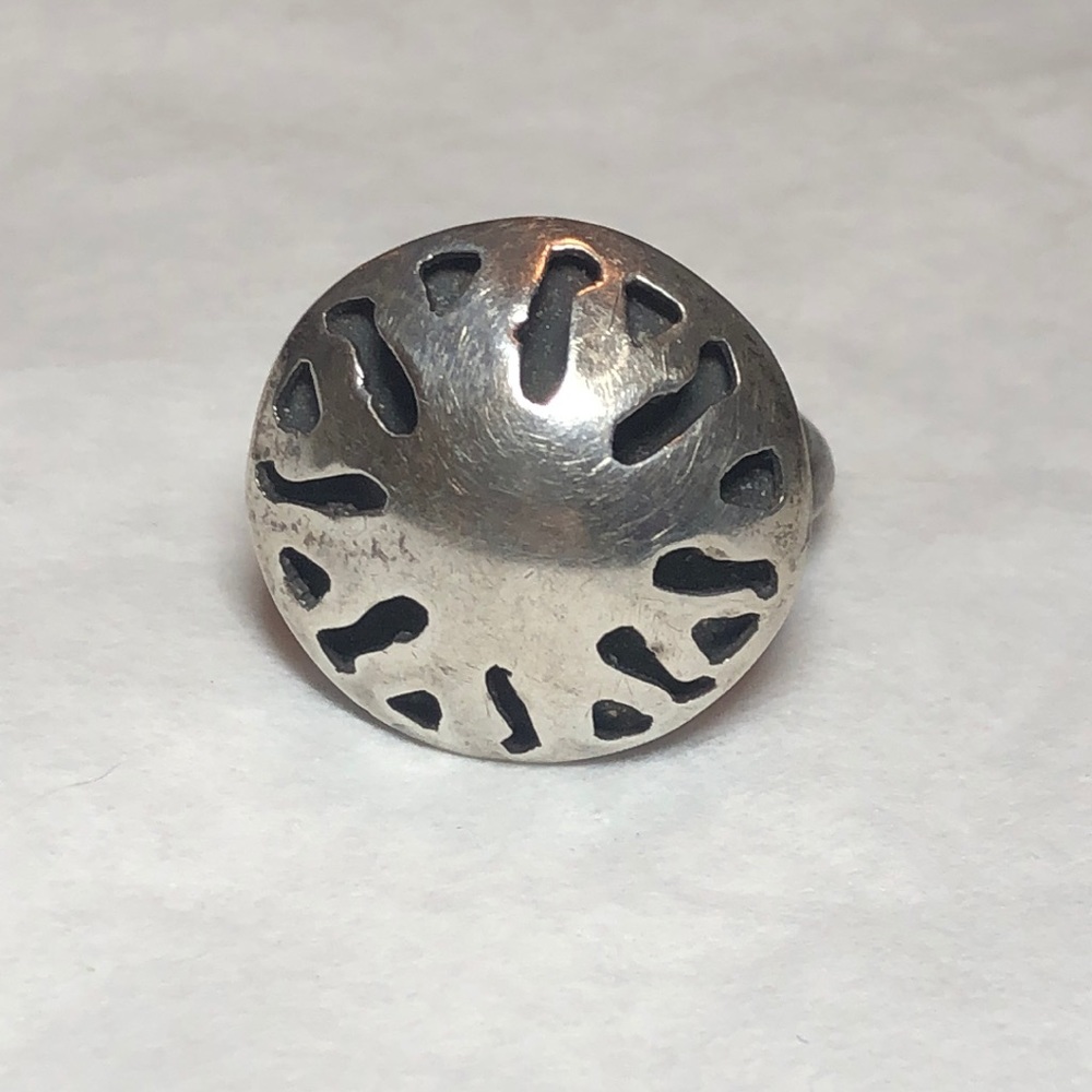 Mexico Silver Vintage Abstract Done Ring